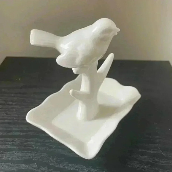 Decorative Ceramic Bird Trinket Dish / Jewelry ring Holder - Picture 3 of 8